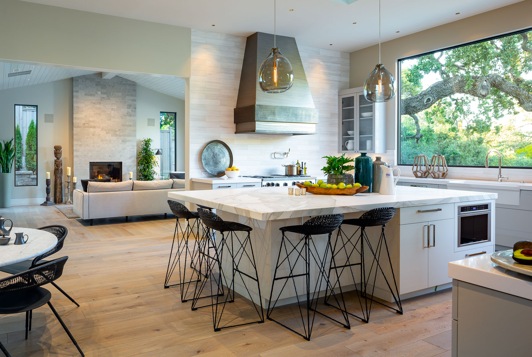 Scott Hargis Interior Design Photographer Kitchen in Los Altos by Brownhouse Inteiror Design